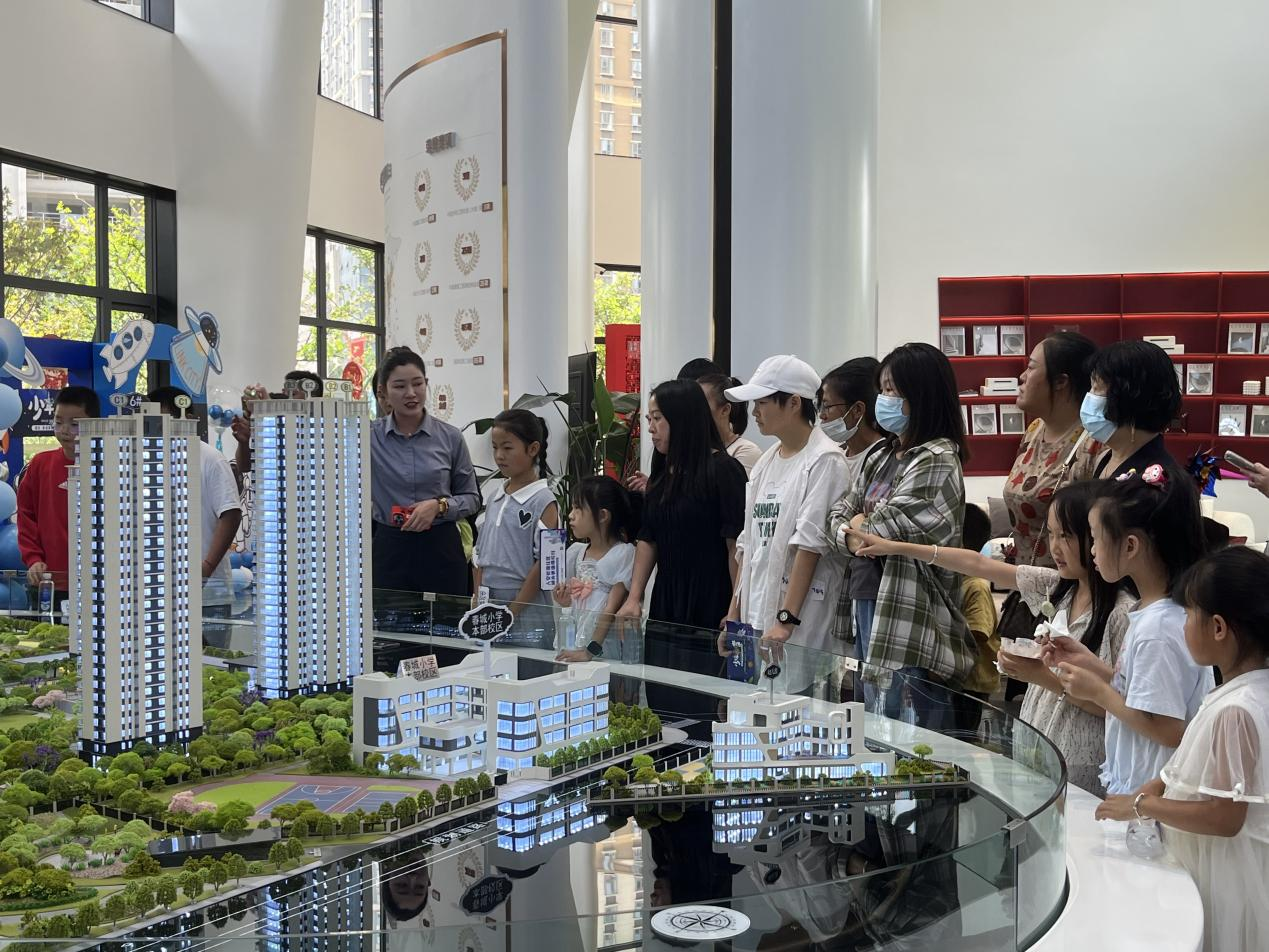 民澤公司多措并舉推動建投·春城華府項目熱賣